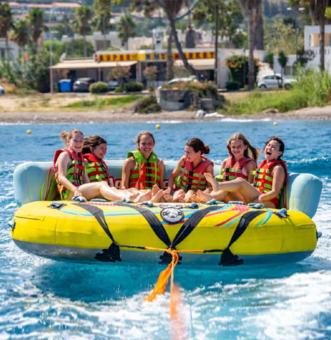 water-tubing-ringo-banana-inflatables-kos